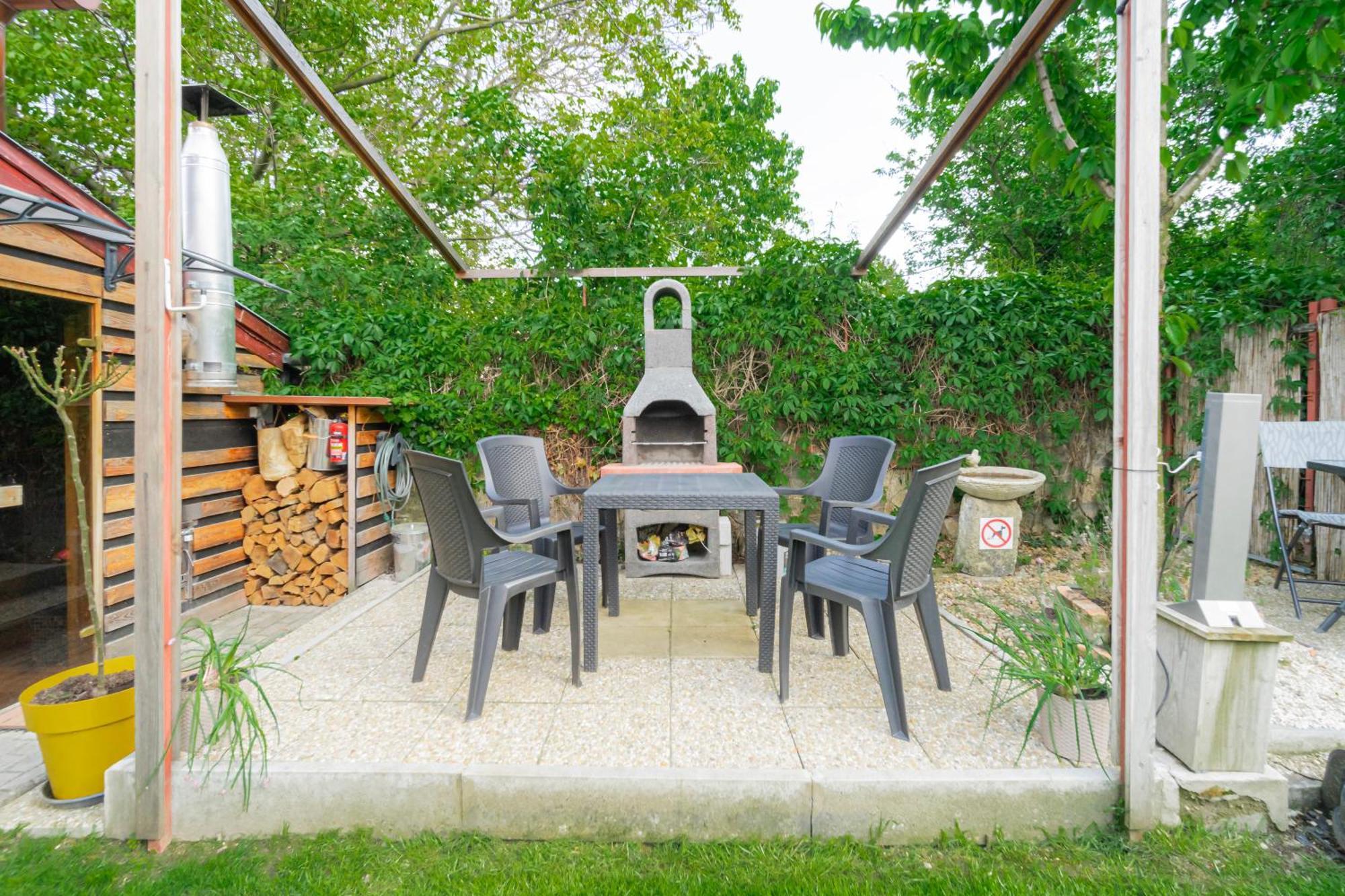 Вилла B48 Gardenhouse - A Zoeldben Kenyelmesen Тёрёкбалинт Экстерьер фото